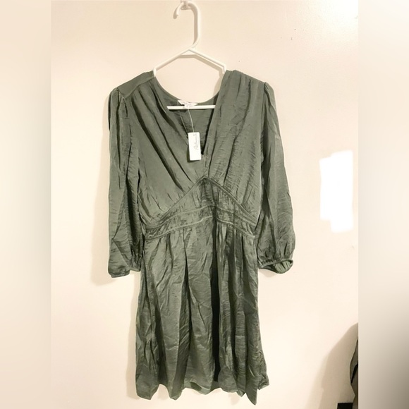 Sz  S Reitmans midi dress 3/4-Sleeve Empire Dress with Pleats green - Picture 5 of 10